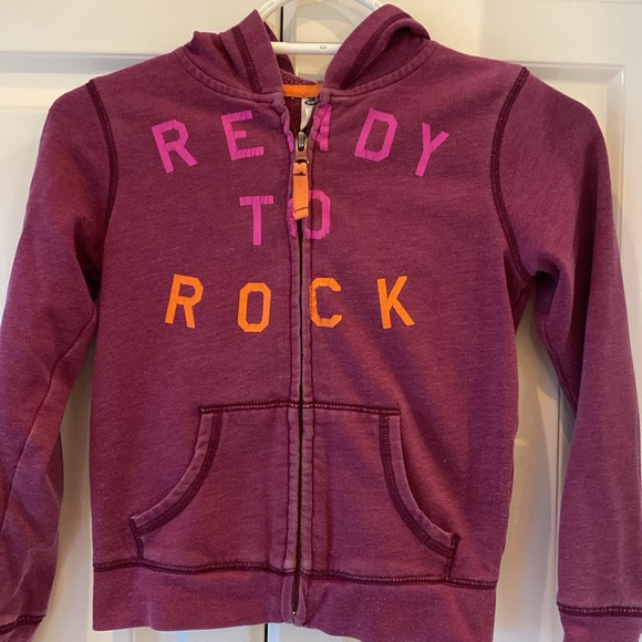 Old Navy kids sweatshirt with hood - Picture 2 of 10